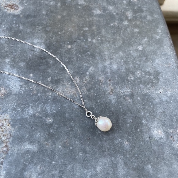 8mm Pearl Pendant Italy Sterling Silver 16" Necklace - Picture 2 of 4